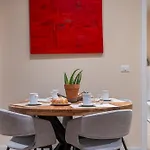 Appartement Urban Oasis, Home-triest Com *