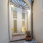 Urban Oasis, Home-triest Com Appartement *