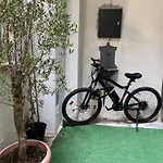 Urban Oasis, Home-triest Com Appartement Triëst