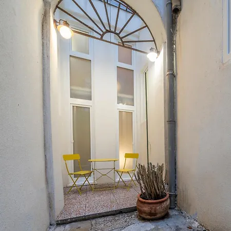 Urban Oasis, Home-triest Com Apartment *